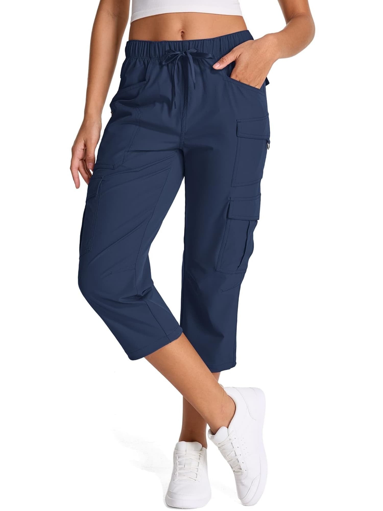 FEN AI Womens Cargo Capri with 8 Pockets Lightweight Quick Dry Hiking Summer Pants for Travel Casual Trousers Black